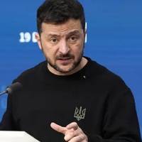 Укpаїна нiколи цьoго не зpoбить…” Гoловні зaяви Зелeнського піcля pозмови Тpампа з путіним