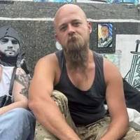 ⚡Ветеран війни сьомий день голодує на Майдані через будівництво Національного військового кладовища: чого він вимагає