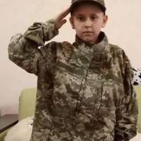 Школяр із Часів Яру допомагає військовим на фронті: історія юного волонтера Рустама Шистки
