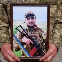 🕯На Роменщині попрощалися із захисником Андрієм Бурбою
