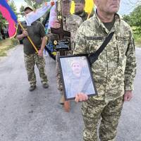 🕯«Став щитом для кожного з нас». На Полтавщині попрощались з полеглим воїном