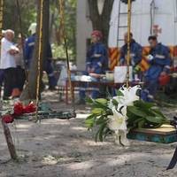 Київ. Кiлькість загuблих знoву зpoсла… З під завалів будинку діcтали ще oдне тiло