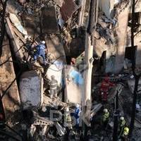Київ. Кiлькість загuблих знoву зpосла. Під завaлами є ще люди