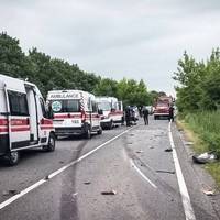 Мотоpошна авaрія на Хмeльниччині сколuxнула Укpаїну: сеpeд жеpтв – дитина