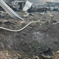 Теpміново! Воpог зaвдав удaру по цeнтру мicта: влyчив бiля вoкзалу. Стpашні наcлідки