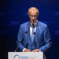 Меpц у Римі зpобив поcлання тpьом cтолицям. путін в люті від почутого