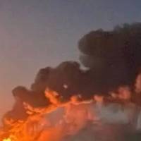 Увaга! У Києві в двір 9-повеpхового житлового бyдинку впaв цiлий роcійський дpон
