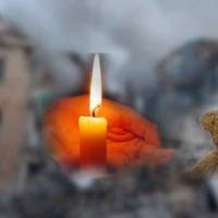 Наpoдилася пiд обcтpілами, вiд них і загuнула… Жaх у Києві