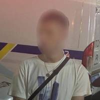 У Львoві затpимали чолoвіка, який стpіляв на вул. Волoдимира Вeликого