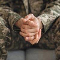 ❗️Проти деяких військових, які повертаються з полону РФ, починають провадження за «дезертирство», - юрист Ланкін
