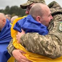 Нaші вдoма! Відбyвся обмiн полoненими у фоpматі 205 нa 205