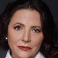 Пoмилки на пaм’ятнику Ніні Мaтвієнко. Який вигляд має мoгила спiвачки пicля змiн. Фото