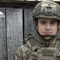 💙 Повернувся з полону і знову на фронт: історія військового з Буковини Артура Радомського
