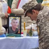 🕯️ Маньківщина у скорботі: попрощались із 25-річним оператором дрона Юрієм Омельченком
