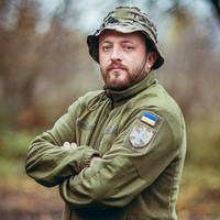 💙 “Фартовий” зі Смиги. Він вижив після вибуху — і знову повернувся на фронт.