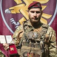 🕯 Хтив довезти обладнання своїм розвідникам — але його засік ворожий дрон.  Історія молодого начальника розвідки артилерійського дивізіону з Волині