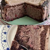 Надзвичайно смачний торт “П’яна Вишня” – до кави саме те