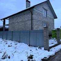 Сам таку велику хату збудував – сам і думай, як на комуналку витрачати і опалювати! – сказала синові