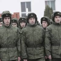 Нова хвиля мобілізації: росіянам масово роздають приписи