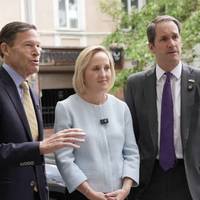 Посольство США в Києві: «Ми продовжуємо працювати»