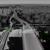 Військові показали унікальні кадри ураження мосту в Армянську