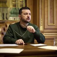 Зеленський виключив російську та молдовську мови з переліку мов, захищених Європейською хартією